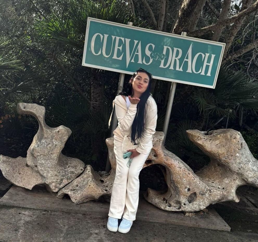 Chica busca chico en Mallorca: 