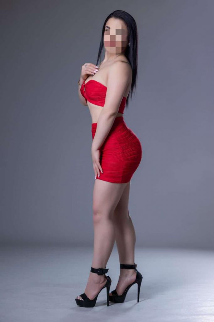 Chica busca chico en Barcelona: 