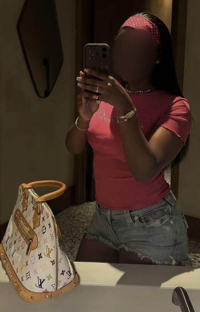 Chica busca chico en La Rioja: 