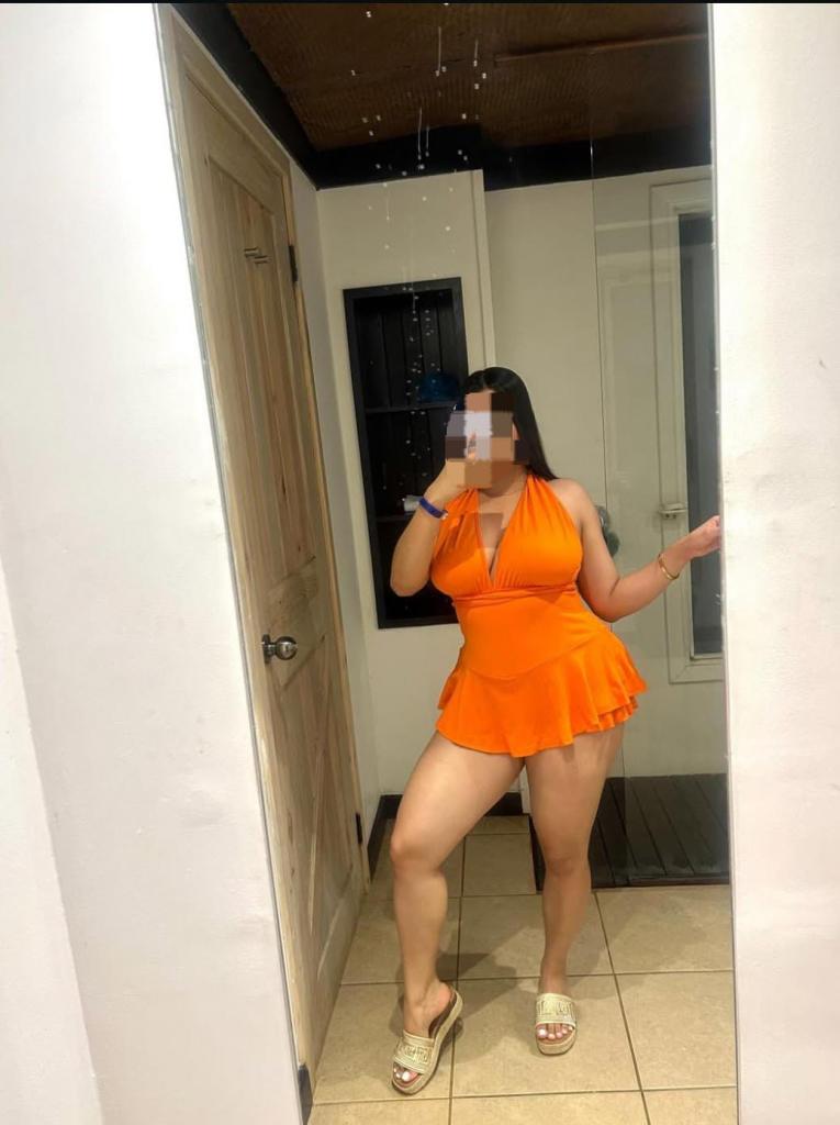 Chica busca chico en Tenerife: 