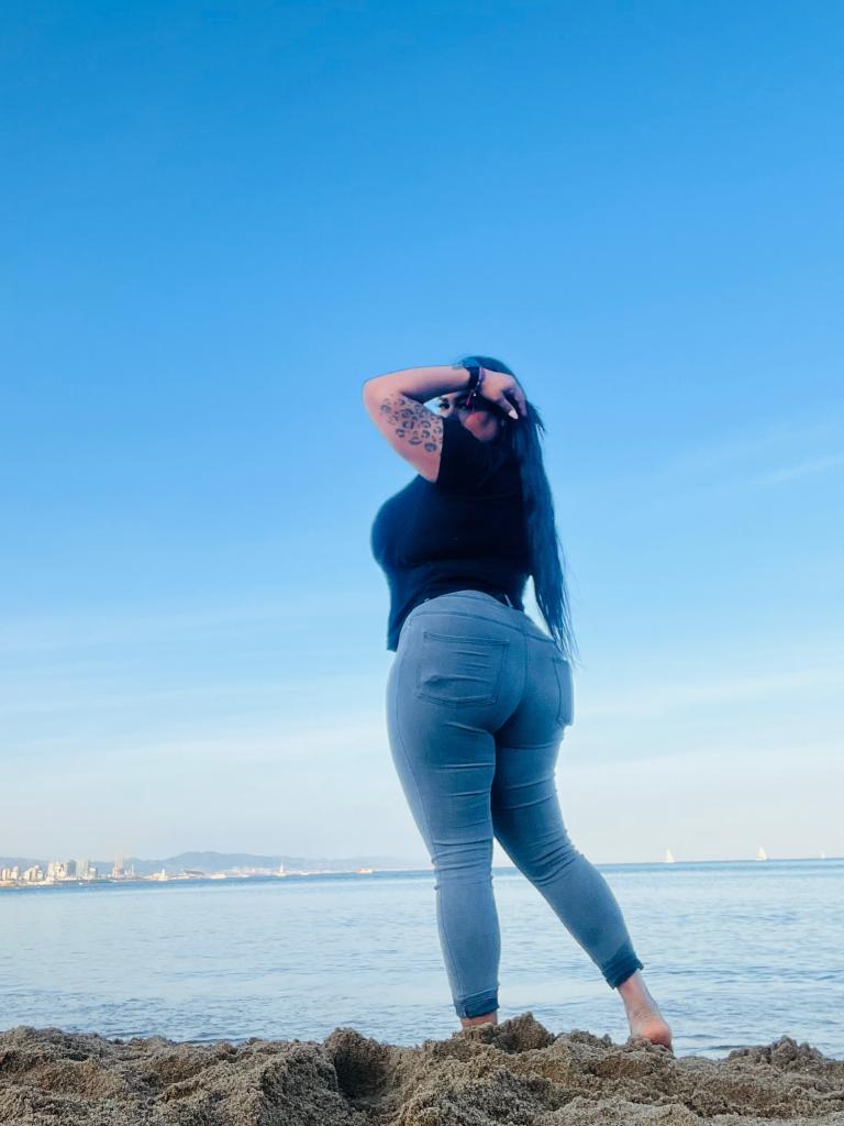 Chica busca chico en Barcelona: 