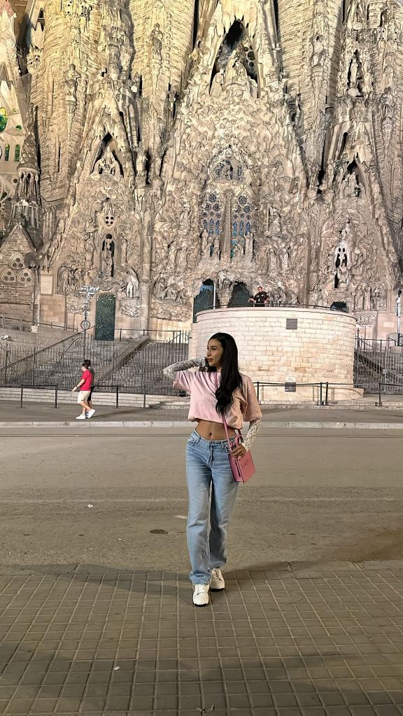 Chica busca chico en Barcelona: 