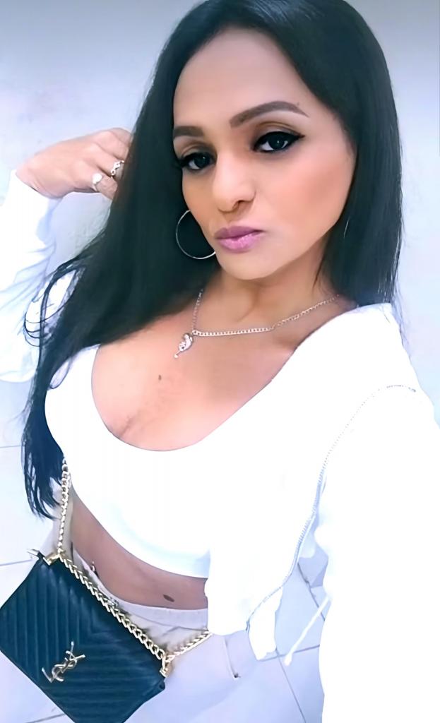 613832742: Transexual en Málaga