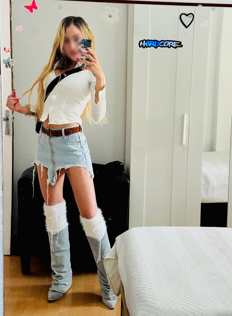 Chica busca chico en Barcelona: 