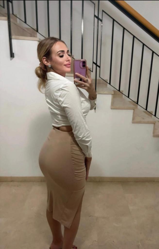 Chica busca chico en Alicante: 