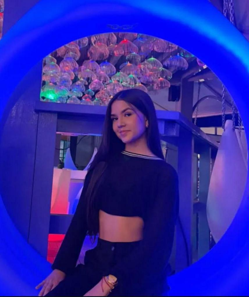 Chica busca chico en Tenerife: 