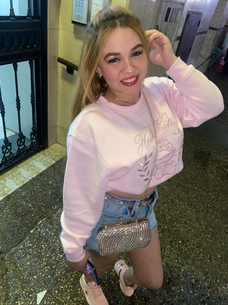 Chica busca chico en Cádiz: 