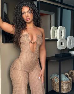 653245255: Chica busca chico en Guipúzcoa