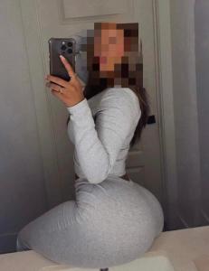 647789647: Chica busca chico en Granada