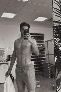 603985766: Chico busca chica en Madrid