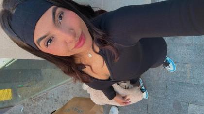 612288677: Chica busca chico en Valencia