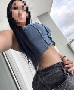 641938287: Chica busca chico en Cáceres