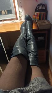 644516747: Chica busca chico en La Coruña