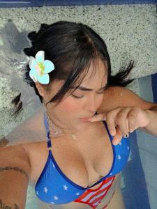 661112713: Chica busca chico en Gerona