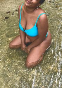 614987233: Chica busca chico en Madrid