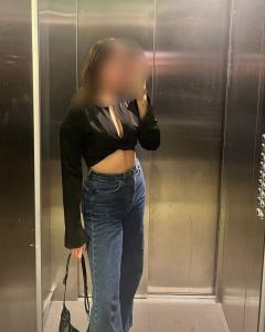613213156: Chica busca chico en Madrid