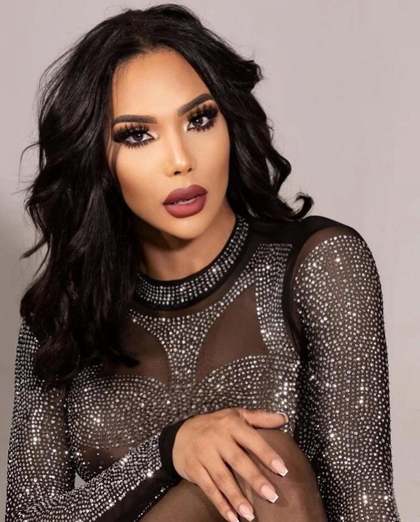 Travesti en Granada: Transexuales y Travestis