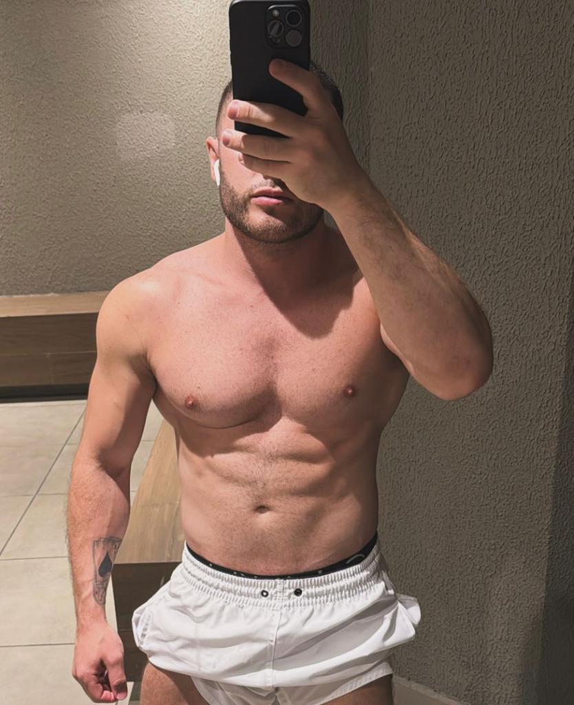 610290534: Chico busca chica en Málaga