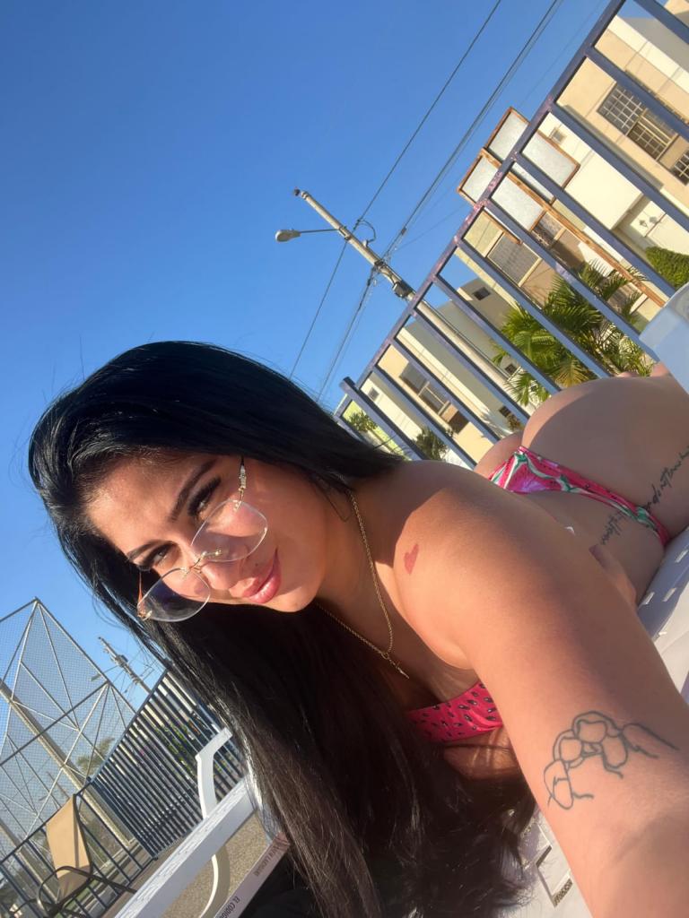 Chica busca chico en Sevilla: 