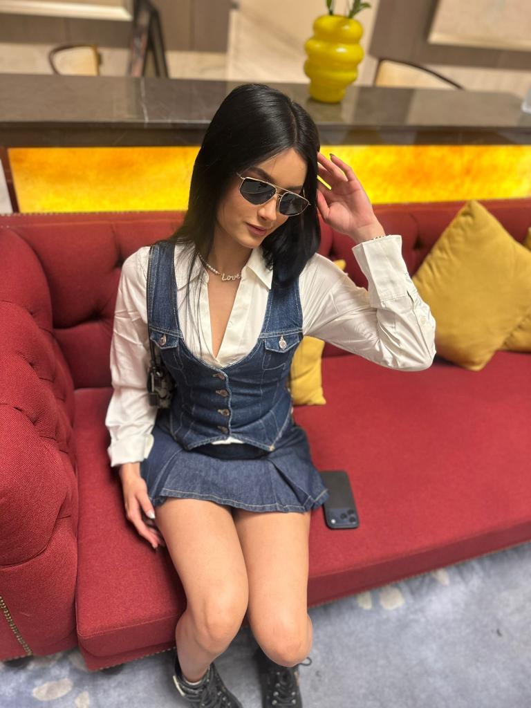 Chica busca chico en Pontevedra: 