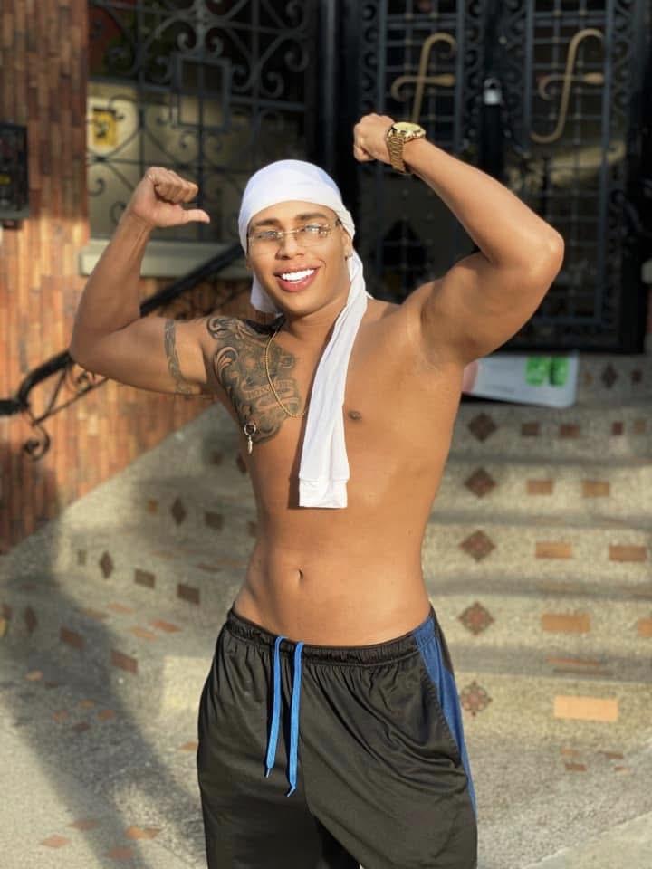 Chico busca chica en Huelva: 