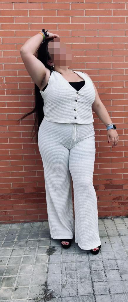 Chica busca chico en Cádiz: 