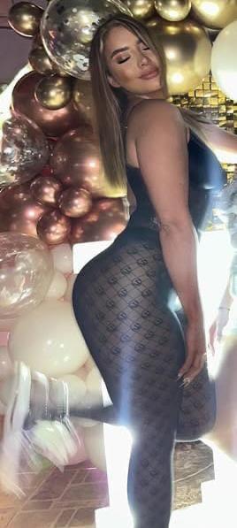 Chica busca chico en Granada: 