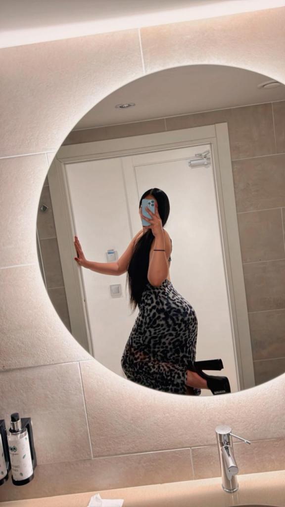 Chica busca chico en Tenerife: 