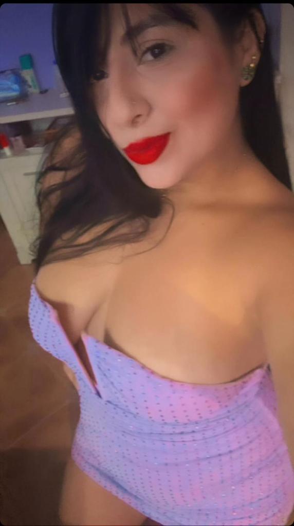 Chica busca chico en Sevilla: Chica busca chico