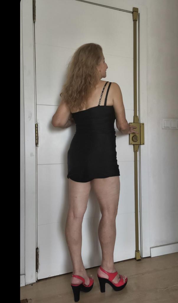 642559487: Chica busca chico en Alicante