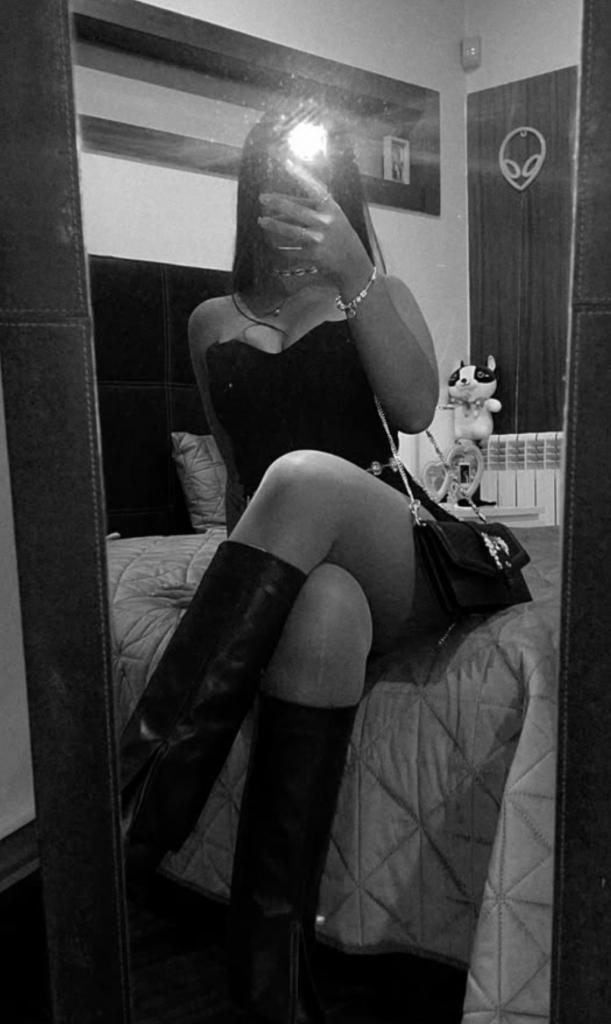 Chica busca chico en Tenerife: 