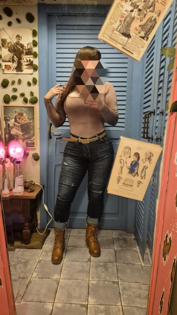 Chica busca chico en Cádiz: 