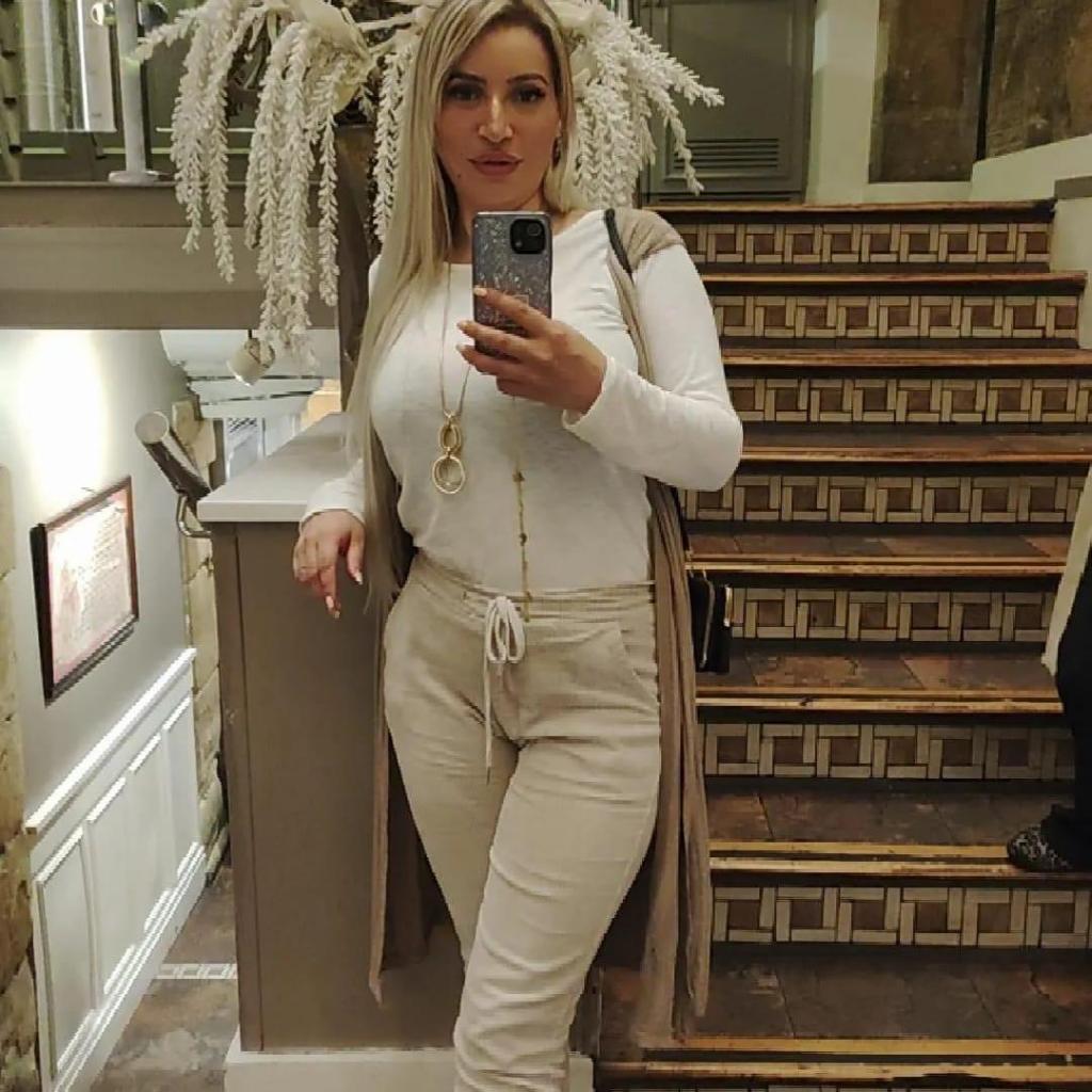 Chica busca chico en Navarra: 