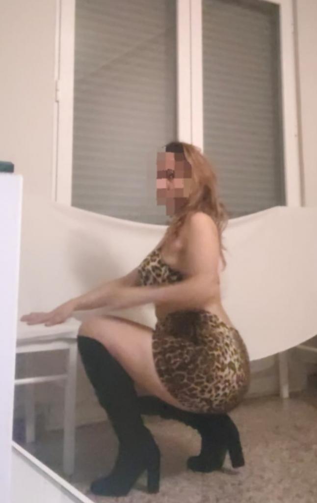 Chica busca chico en Jaén: 