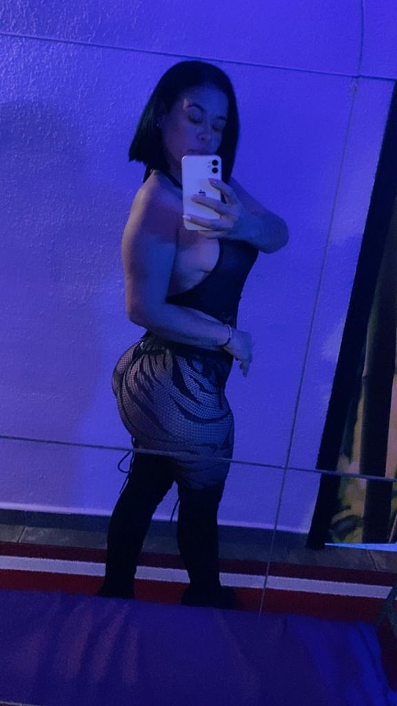 Chica busca chico en Barcelona: 