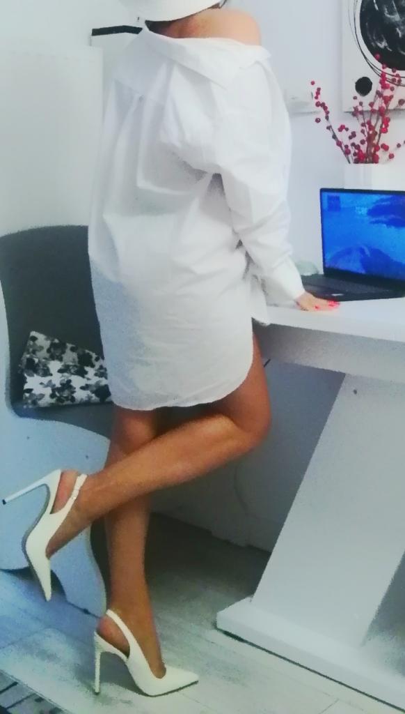 643476789: Chica busca chico en Valladolid