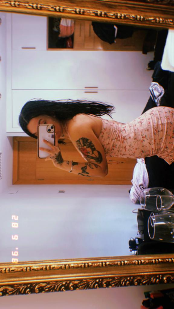 604372619: Chica busca chico en Madrid