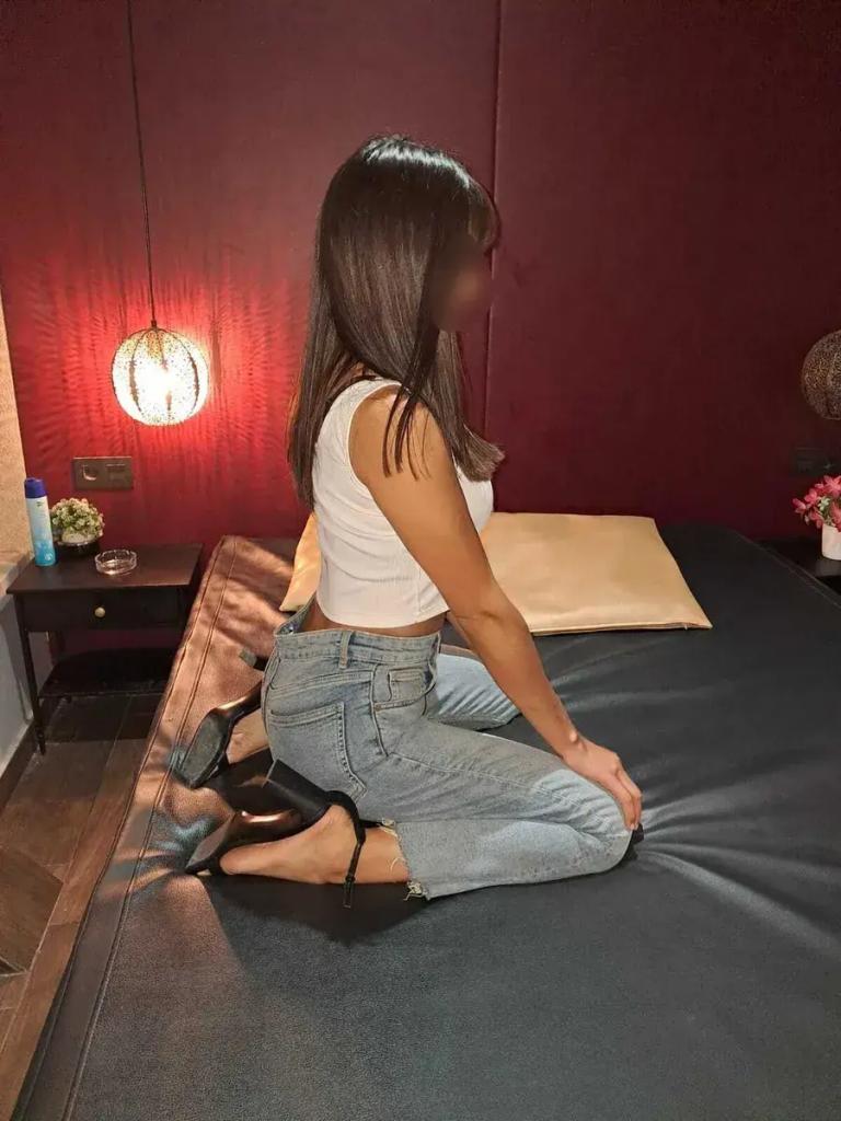 Chica busca chico en Madrid: 