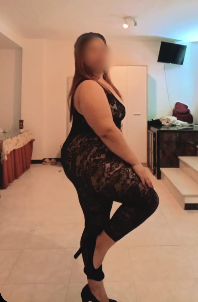 653266834: Chica busca chico en Sevilla