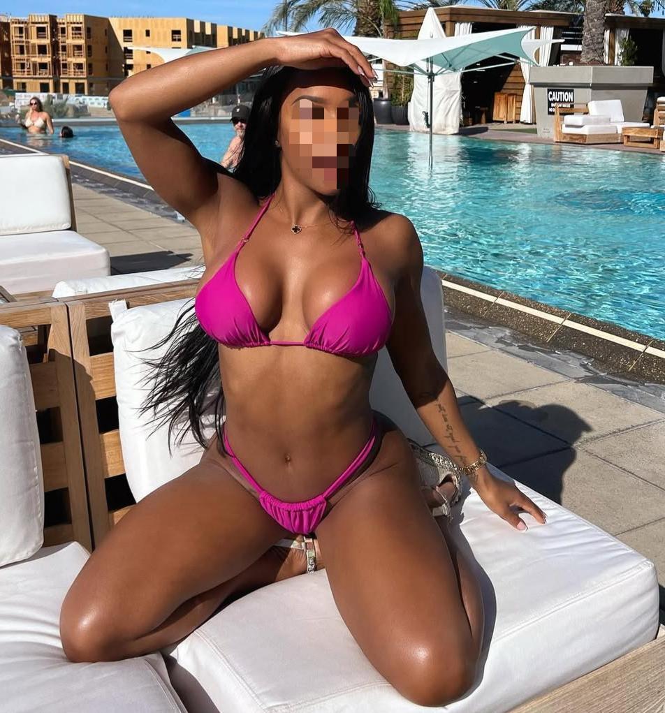 Chica busca chico en Pontevedra: 