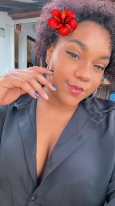 614603578: Chica busca chico en Murcia