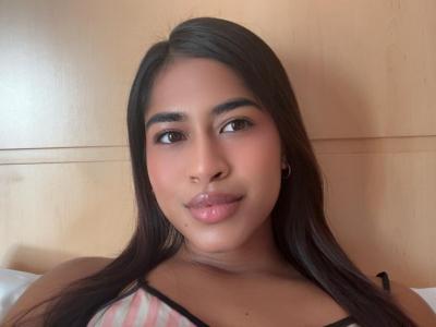 634220382: Chica busca chico en Madrid