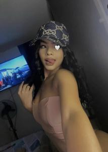 632270484: Chica busca chico en Granada