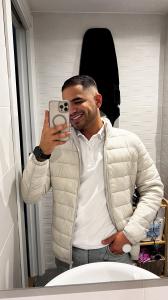 647802164: Chico busca chica en Valencia