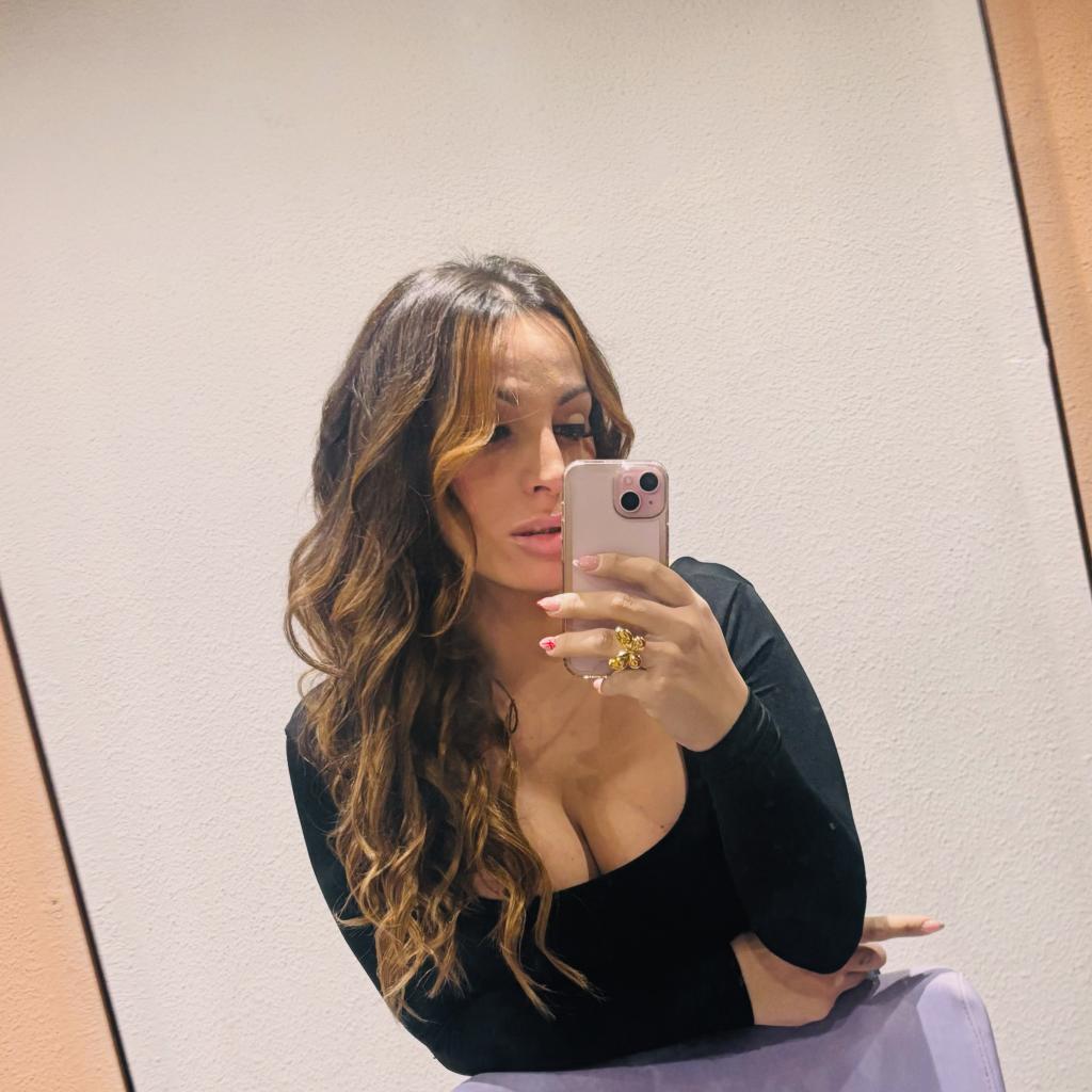 674472682: Transexual en Barcelona