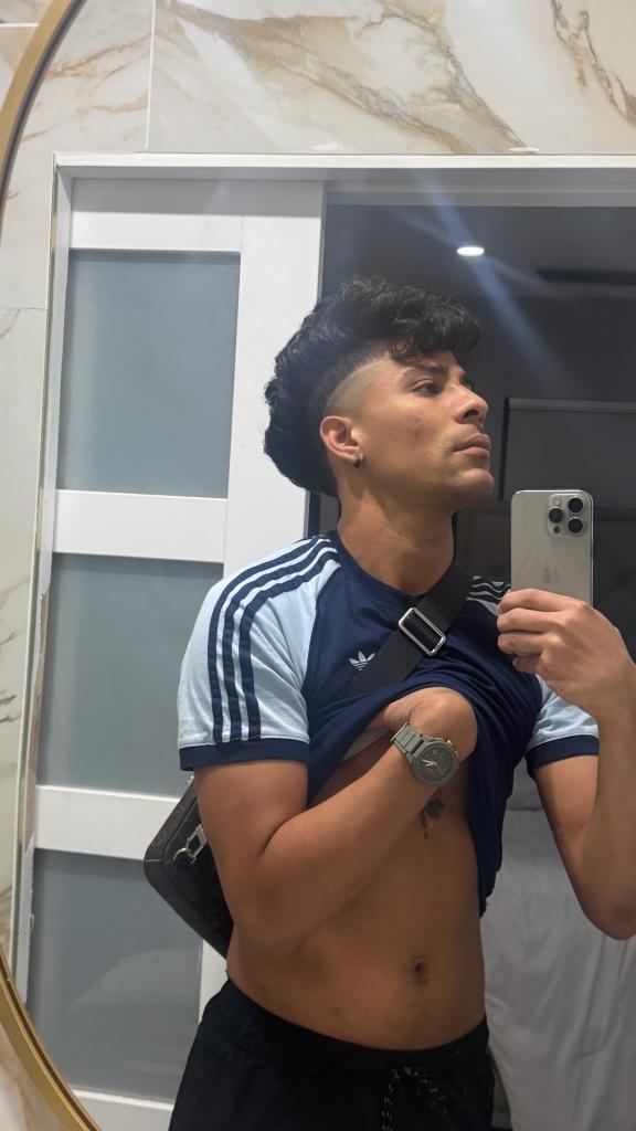 653682266: Chico busca chica en Madrid