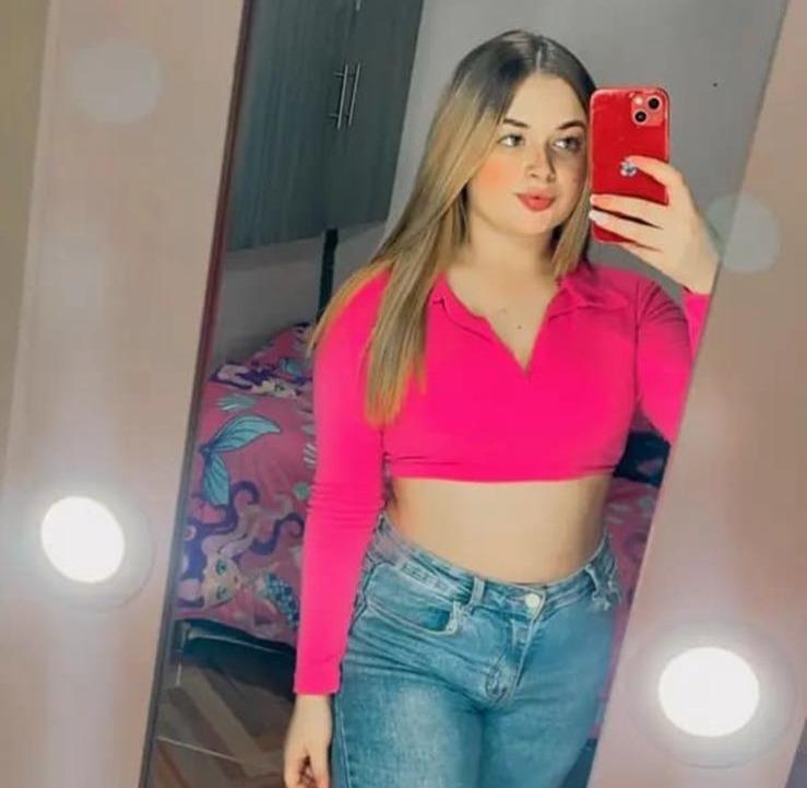 Chica busca chico en Tenerife: 