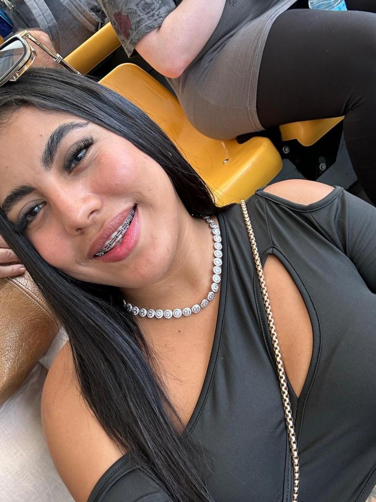 Chica busca chico en Tenerife: 