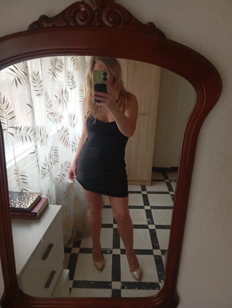 Chica busca chico en Granada: 