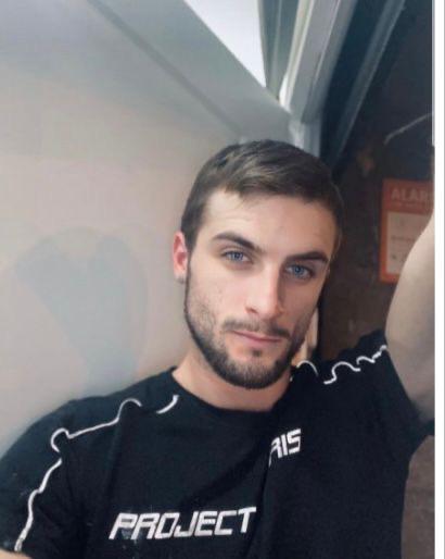 Chico busca chica en Barcelona: 